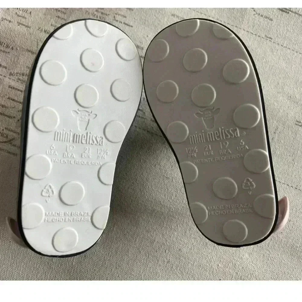 Mini Melissa 6 Hello Kitty Slip Ok Sneaker